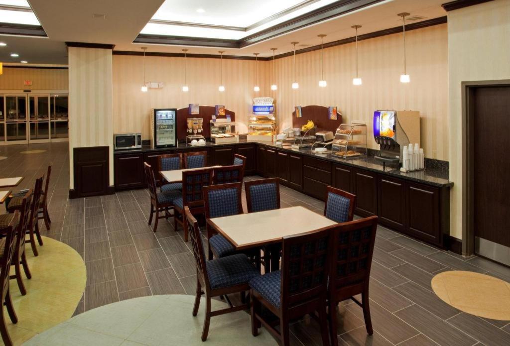 Holiday Inn Express Hotel & Suites Austin South - Buda By Ihg Exterior photo